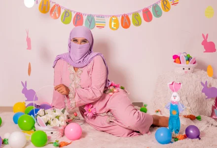 Daksha_a They say Easter is sweet 🍭 but they haven't seen me Foto 2