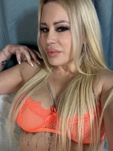 MonnyStef Public  3. fénykép