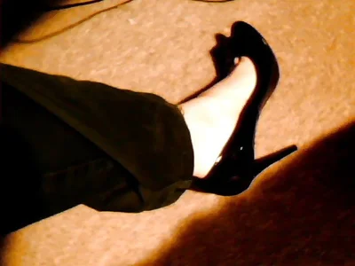 bigwurn: in heels ( 6 фото)