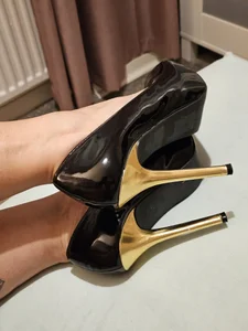 CurvyGilf_RubyX Heels صورة واحدة|CurvyGilf_RubyX Heels صورتان|CurvyGilf_RubyX Heels  صور|CurvyGilf_RubyX Heels  صورة