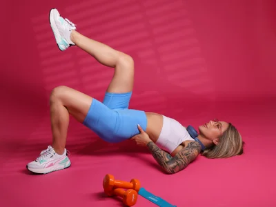 NyrobiNova kullanıcısının Are you into fitness girls? albümü -  4 fotoğraf