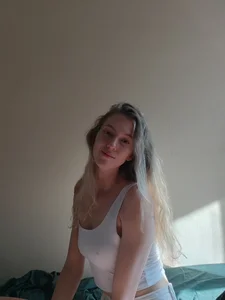 Sharon_Evansi Public Pic 9