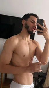 RyanMiraのPublicの枚の写真