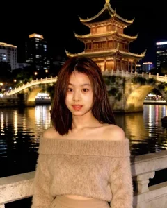 Yunhan_27 Public Foto 2