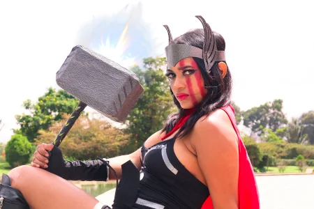 Sariitaa_ The strongest woman Foto