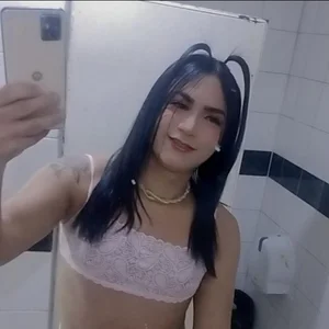 Dayana_Dias 💚💚❤🧡💖 Pic 2