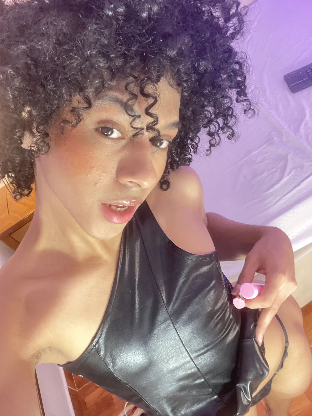 Foto em tendência de Anahia_sexygirl 1869