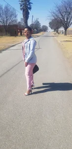 White_Ferrari Public รูป  8