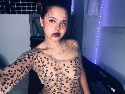Sofia_villareal Hallowen 🎃🥵 รูป  4