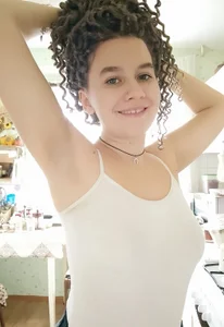 Marlan_Vagner Titts, curly hair, tattoo and body Poză 5