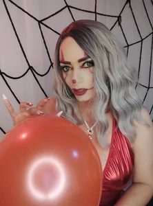 Jeanineescott DIABOLICA AND SEXY CLOWN COSTUME Pic 8
