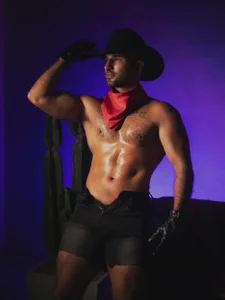 lorenzo_walker_1 Public . fénykép