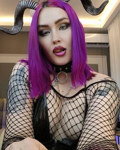 Emmybrightj_ Your personal succubus  Εικόνα 7