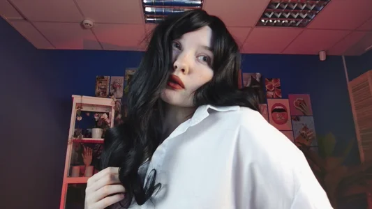 ReiYosimotoのOh whoooo is She?の枚の写真