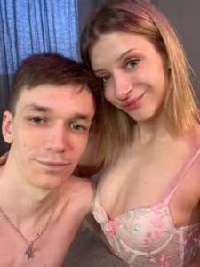 Lewis_and_Marta Friendly couple 사진 3