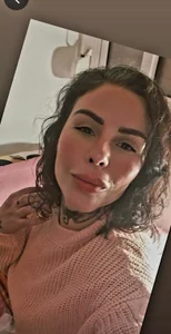 Cchorreando Chica traviesa y muy juguetonan Εικόνα 3