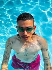 sorry-mom69 I don't like pools because I don't know how to swim :( Gambar 5