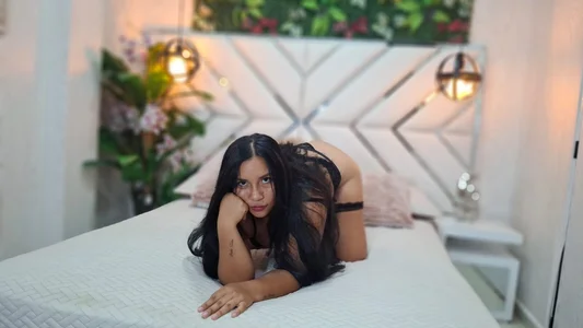 ZOE_SHYI Public Foto 6