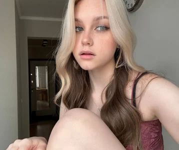 CherieSprinzl Hey again Pic 2