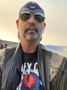 RexLynne Public Pic 4