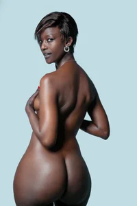 Blackbeautypearl120 blackbeautypeary1 Pic