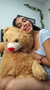 teddy de anna_alvarez  4 photos