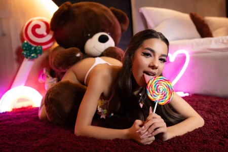 LaraKentのlollipopの 4枚の写真