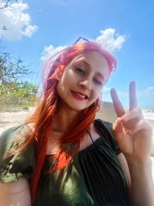 skinny_Raven a day at the beach missing you Bilde