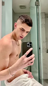 Medellin_Boy Public Pic 4