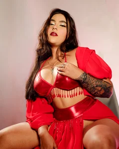Emily_Black1 You are sexy Arab 💖🔥🍒 Pic 6