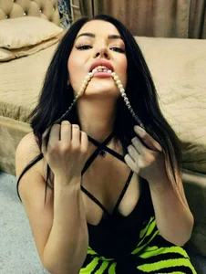 Public od EvaBilss  7 snímek