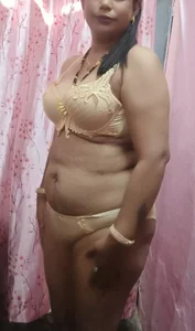 cutee_bhabhi new pics รูป  2