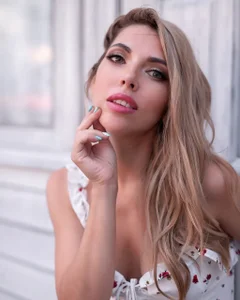 Tisha_Allure More me ❤ Immagine  2