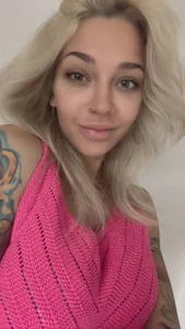 NicoleKitten hellu Pic 4