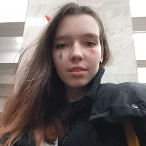 little_Teya makeup beauty Pic 4