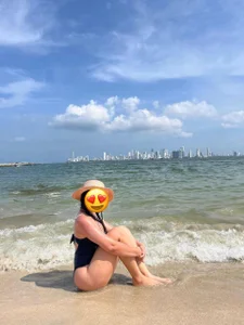 salma_arabicc vacation ✨ Pic