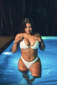 VICTORIAGRAYS 🫧💦 Poză 4