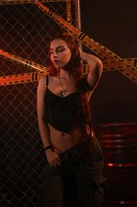 isis_jhempss 🚧 Danger: Extreme sensuality Pic 4