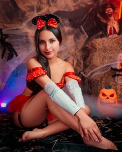 Annie__2 Happy Halloween🎃 With Minnie🌸 зображення 7