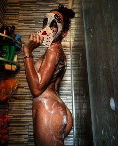 La_Giullare_ Public Pic 4