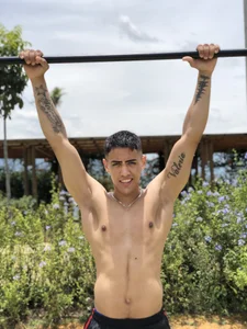 Tayler_Cross 🥵 صورة واحدة|Tayler_Cross 🥵 صورتان|Tayler_Cross 🥵  3 صور|Tayler_Cross 🥵  3 صورة