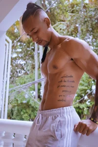 NEW PHOTOS de Manolo_Hot1  2 photos