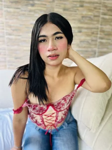 Celeste_villanueva_ Public Pic 5