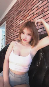 saya_li11 Public Pic 4