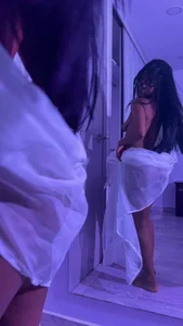 Ebony_Leyla between the sheets 🔥 slika 3