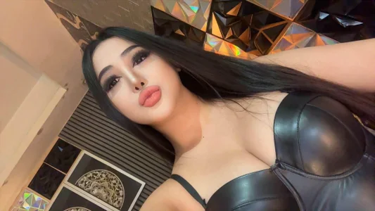 OliviaJones18 Hey babe! Immagine  3