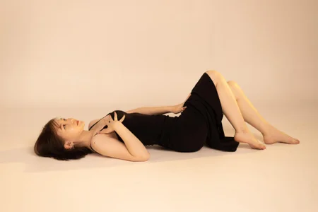 Clarity_Yumi Dress Lover Pic 3