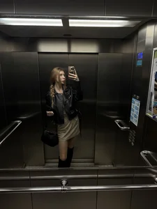 LunaLila7: Public ( 5 фото)