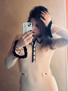 SabinePinch Public Pic 2