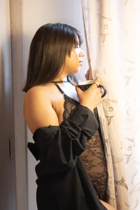 Malia_Merith 😉 Too flirty to go unnoticed. Billede 4